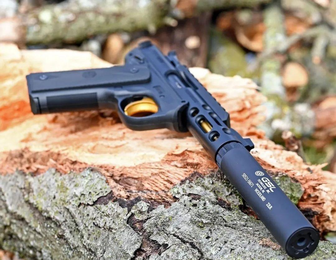 Pistol GSL Woodland Suppressor image 1